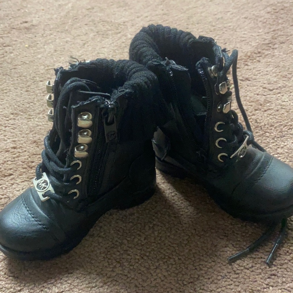 Toddler girls Michael Kors boots